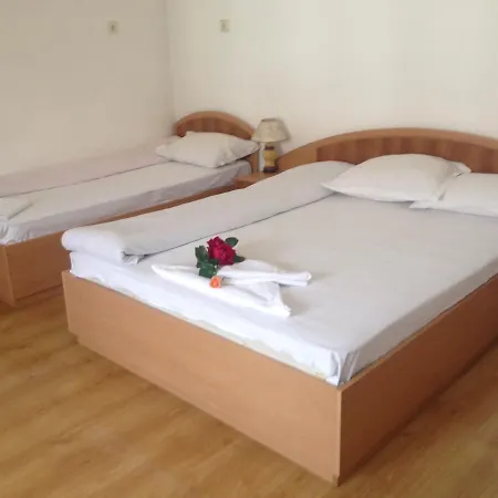 Hotel Family Badzho 2*